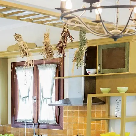 Agia Marina Sleeps 4 With Pool Air Con And Wifi *