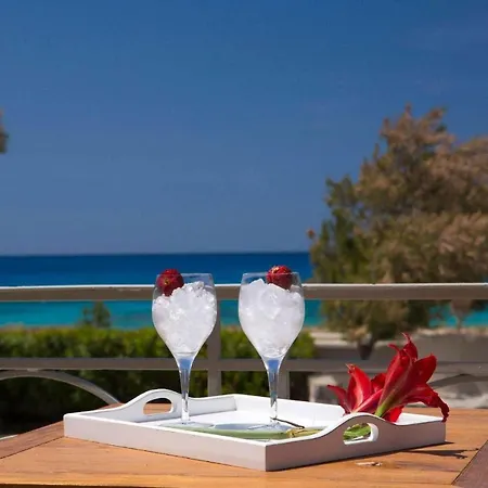 别墅 Agia Marina Sleeps 4 With Pool Air Con And Wifi Lefkáda
